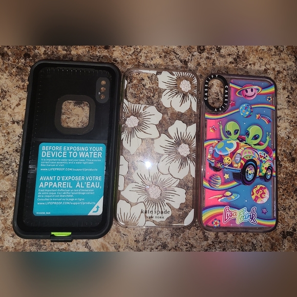 iPhone XS/11 Case Bundle! - Picture 1 of 3